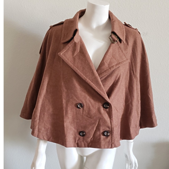 Maddy...k Wool Poncho - Picture 1 of 9